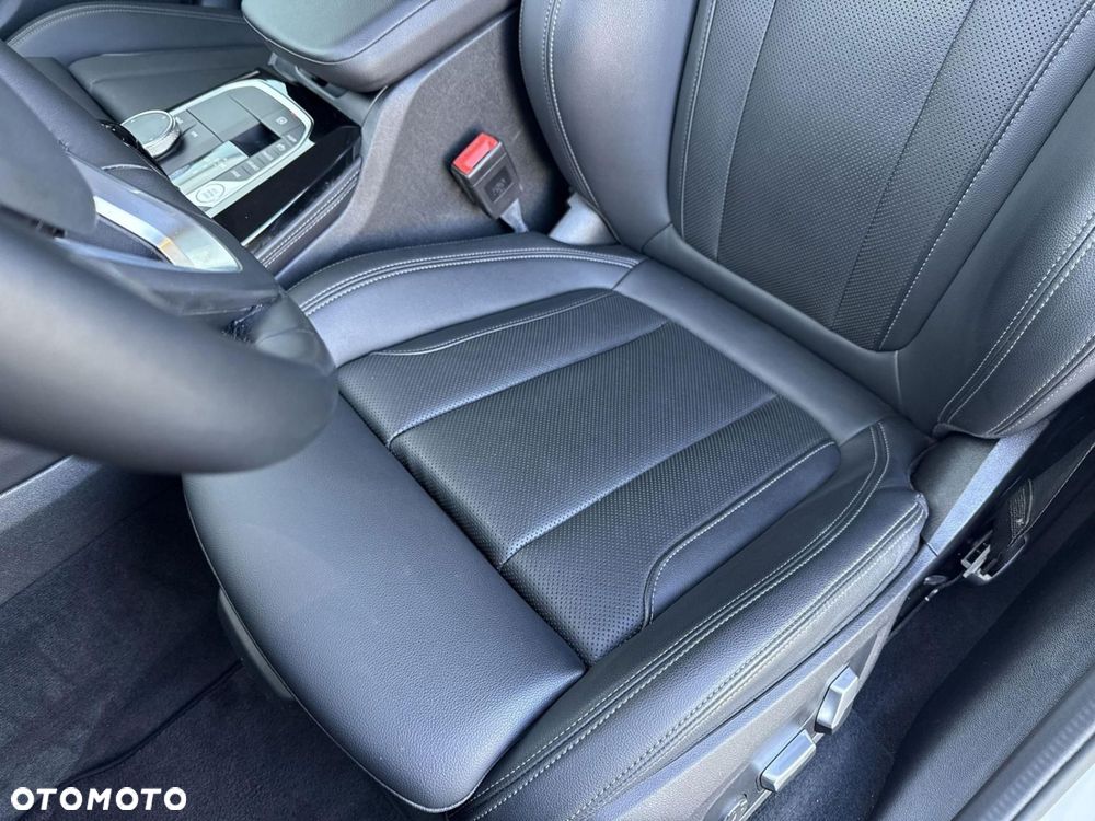 BMW X4 - 15