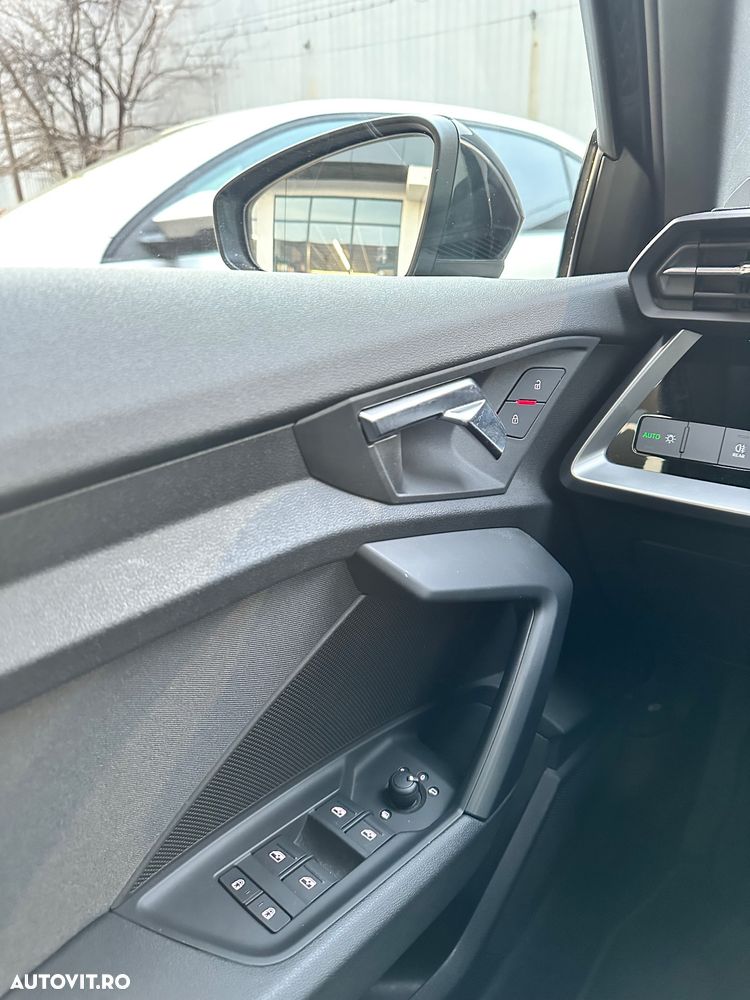 Audi A3 1.0 30 TFSI MHEV S tronic Advanced - 27