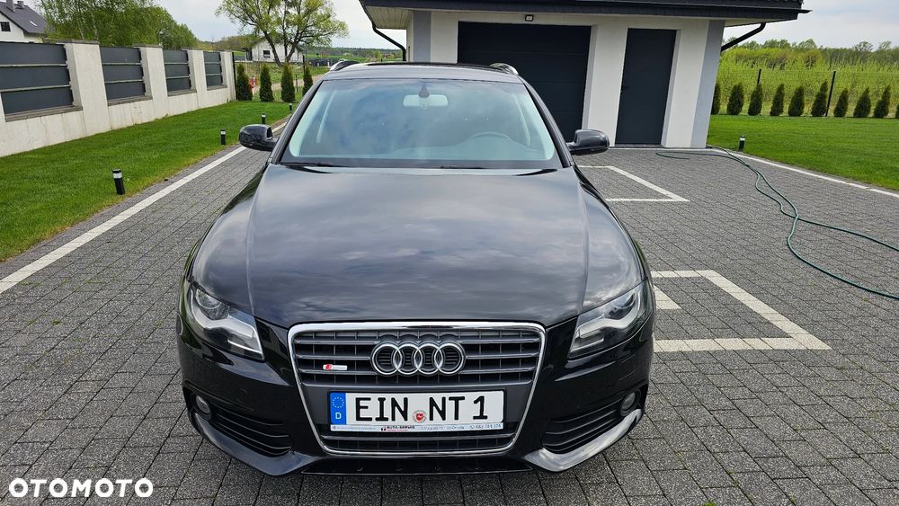 Audi A4 Avant 2.0 TDI DPF - 2