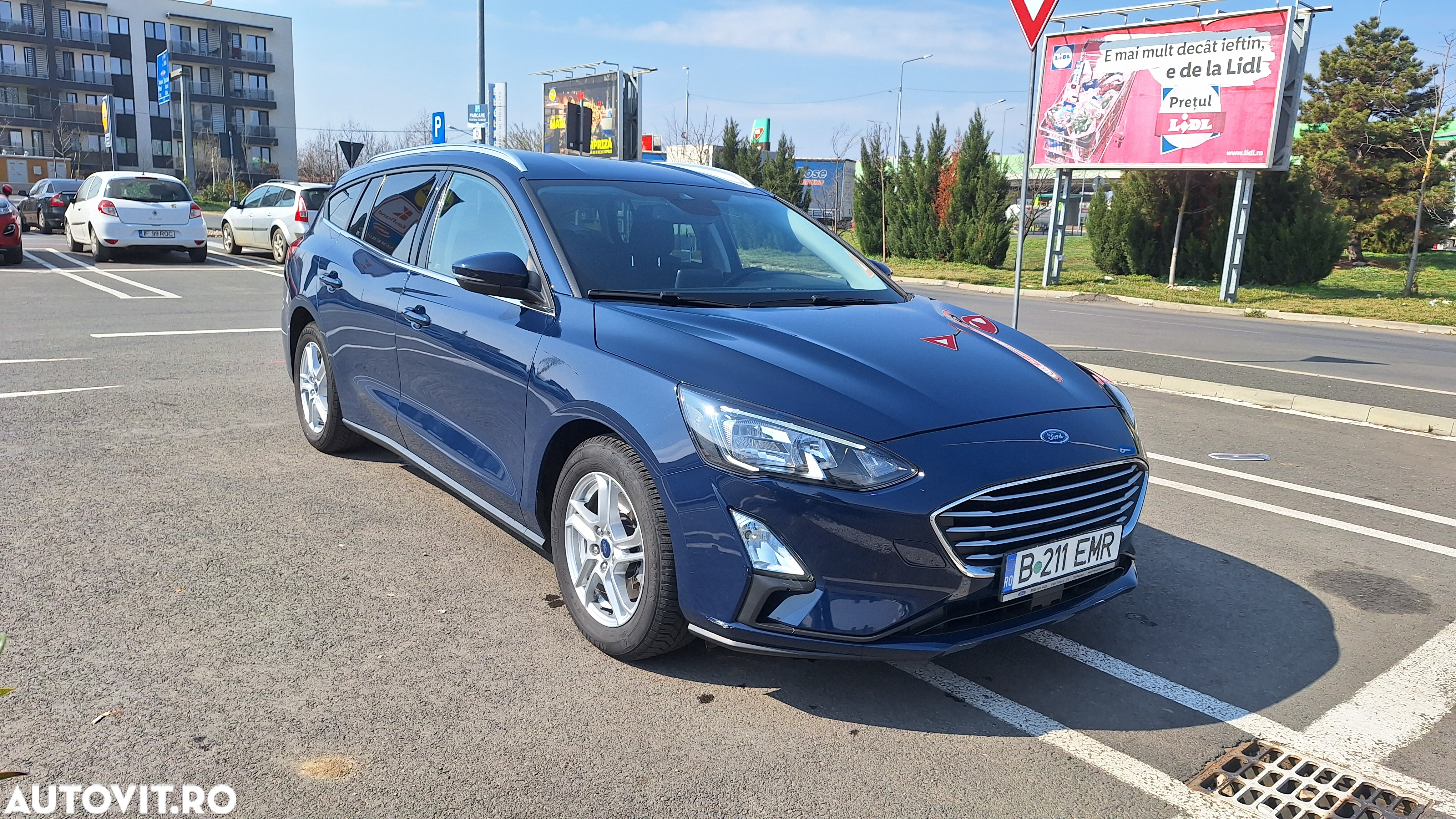 Ford Focus 1.0 EcoBoost Trend Edition - 4