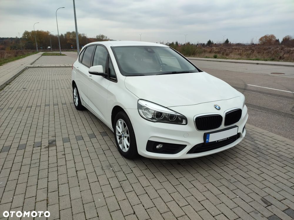 BMW Seria 2 218i - 35