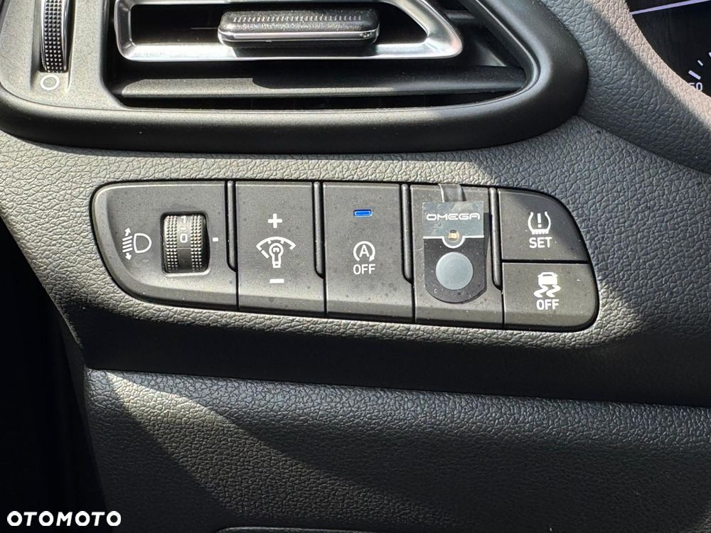 Hyundai i30 1.5 T-GDI 48V Smart DCT - 11