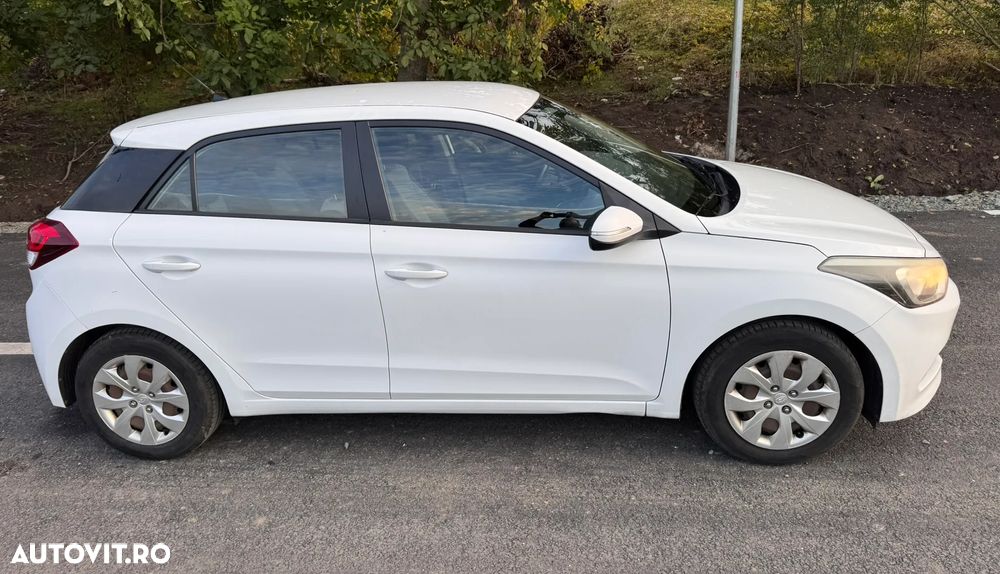 Hyundai i20 - 4