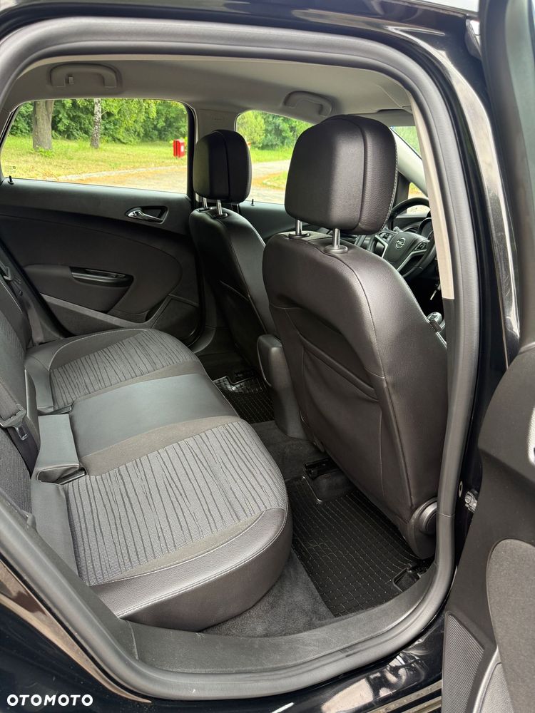 Opel Astra IV 1.4 T Cosmo - 30