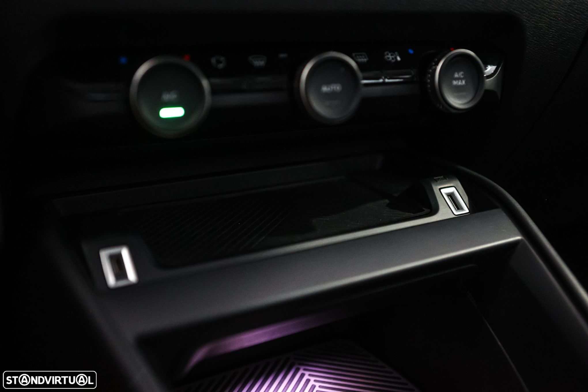Citroën e-C4 50 kWh Feel - 32