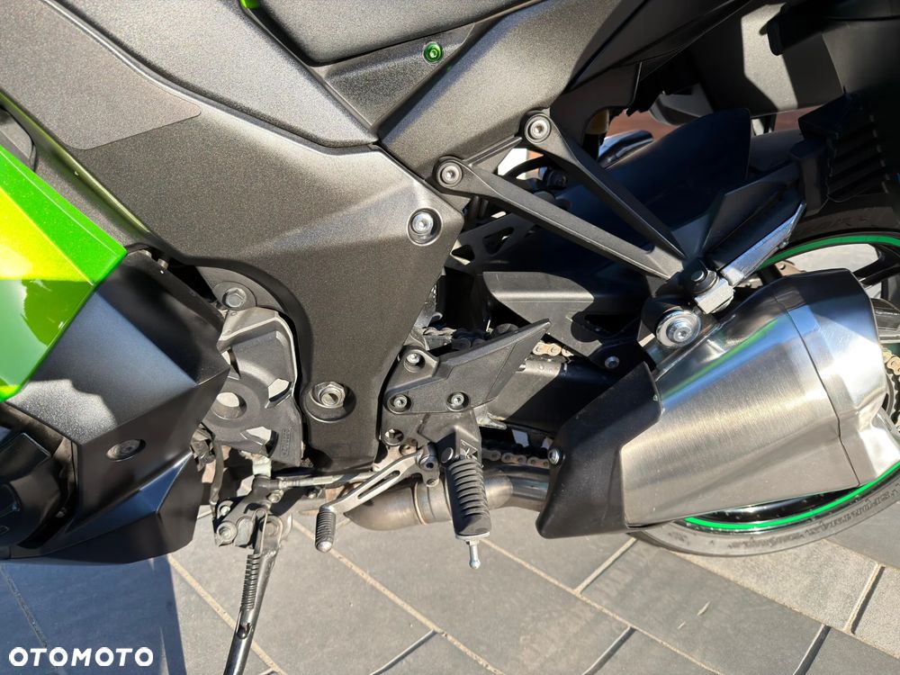 Kawasaki Ninja 1000 SX - 29