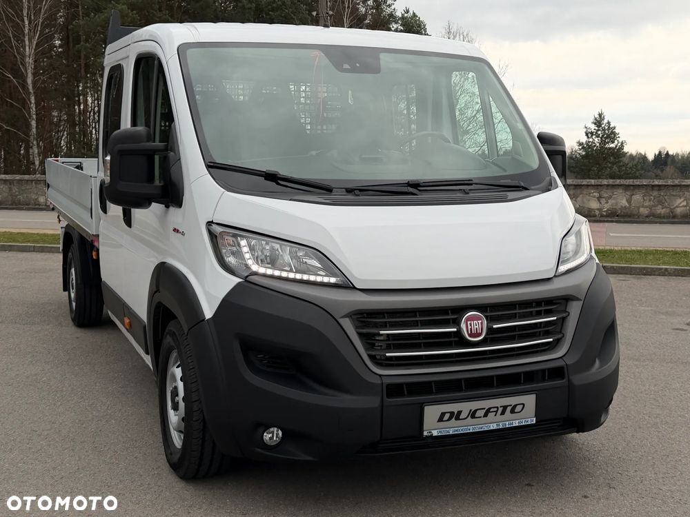 Fiat Ducato Doka 7 osób / Brygadowy / Paka 3.3m / Wzmacniany Maxi Koła 16" / Silnik Iveco 2.3 140km  / Ledy / Bogate wyposażenie / Zadbany jak nowy / 1 Właściciel / Salon PL / FV23% - 3
