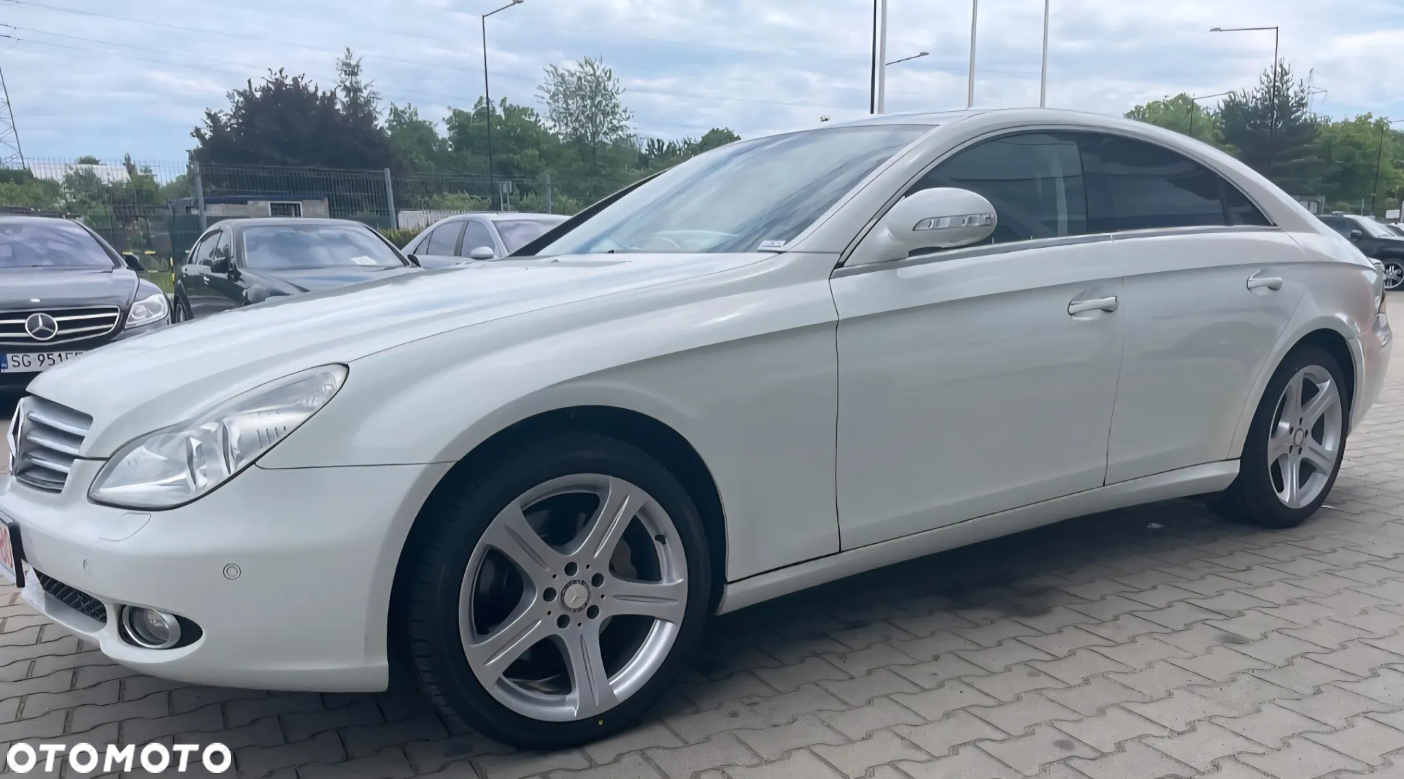 Mercedes-Benz CLS 500 - 4