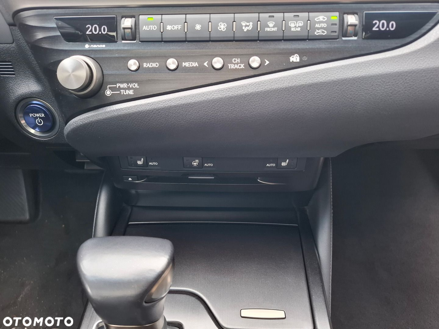 Lexus ES - 33
