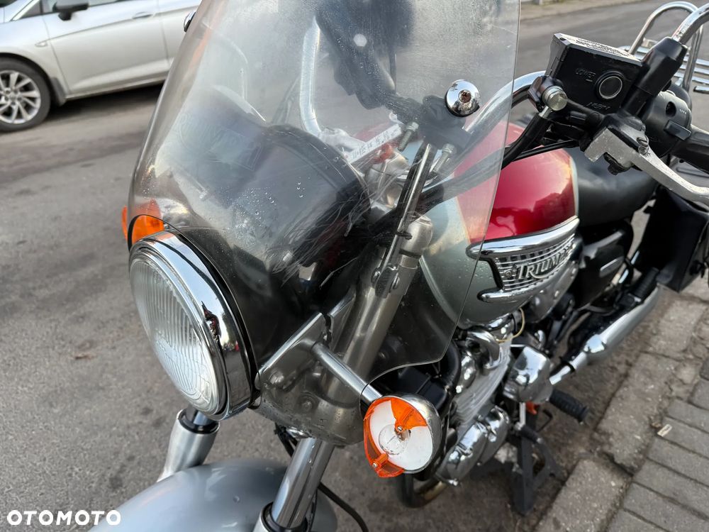 Triumph Thunderbird - 21