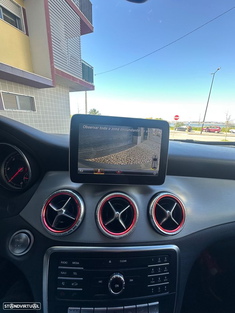 Mercedes-Benz CLA 180 d Shooting Brake AMG Line Aut. - 10