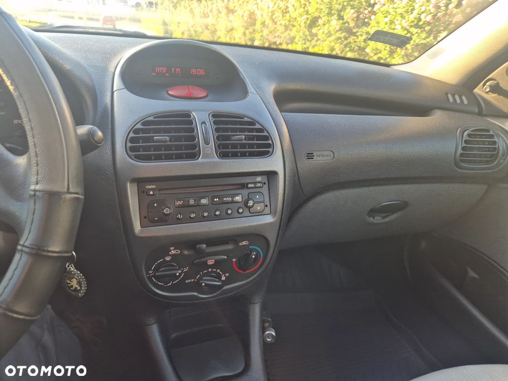 Peugeot 206 1.4 Happy - 7