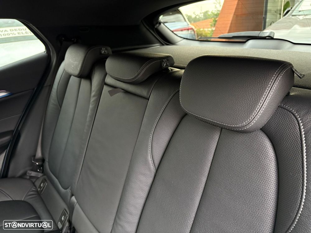 BMW X2 25 e xDrive Pack M - 17