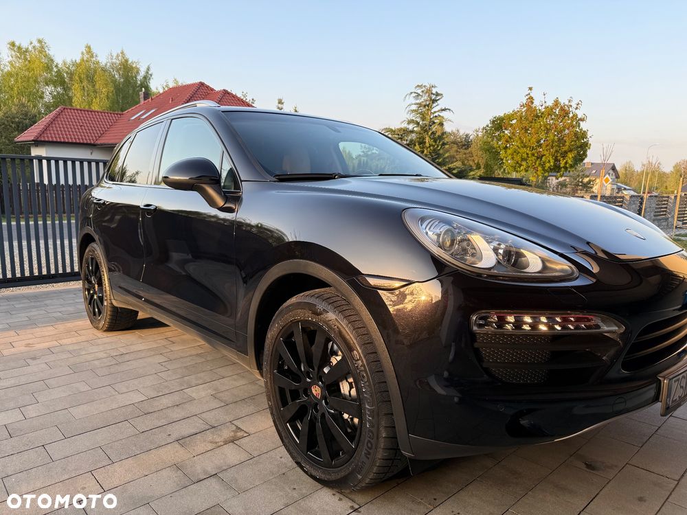 Porsche Cayenne - 4