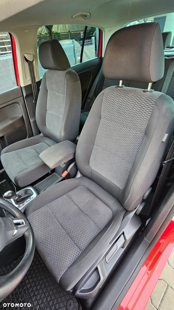 Volkswagen Golf Plus - 27