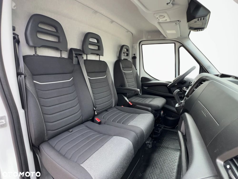Iveco Daily L3H2 35S18HA V 3.0 Diesel 180KM Hi-Matic 2026 LEASING 100% - 21