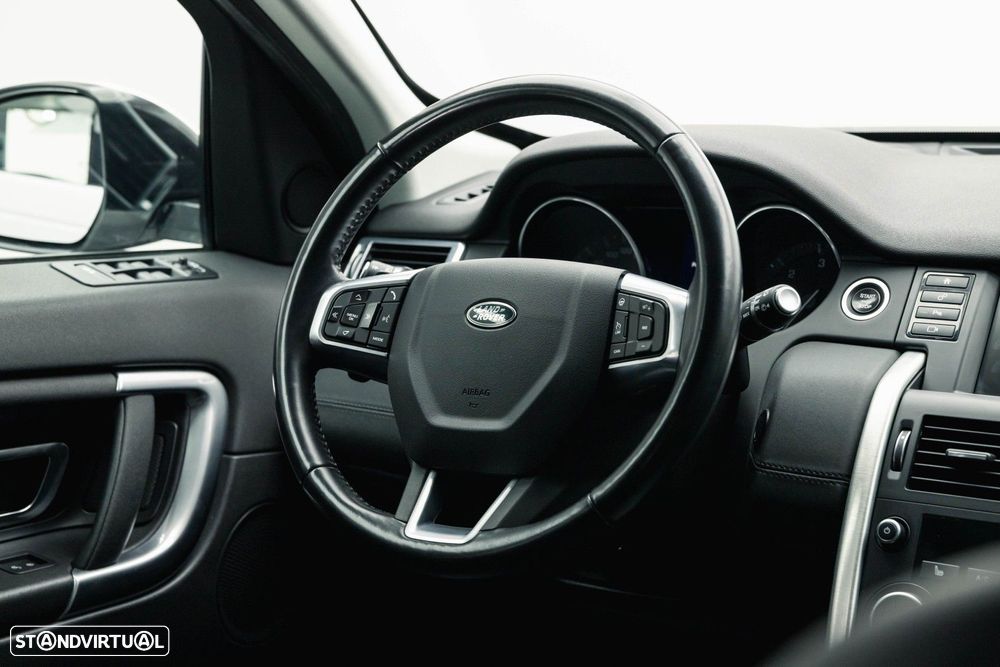 Land Rover Discovery Sport 2.0 TD4 SE Auto - 20