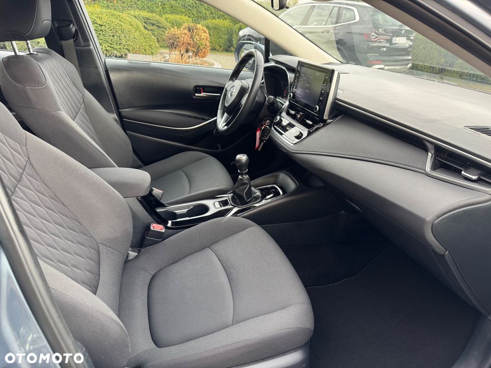 Toyota Corolla 1.5 Comfort - 16