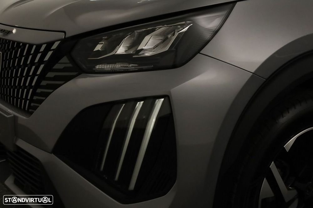 Peugeot 2008 1.2 PureTech Allure - 6
