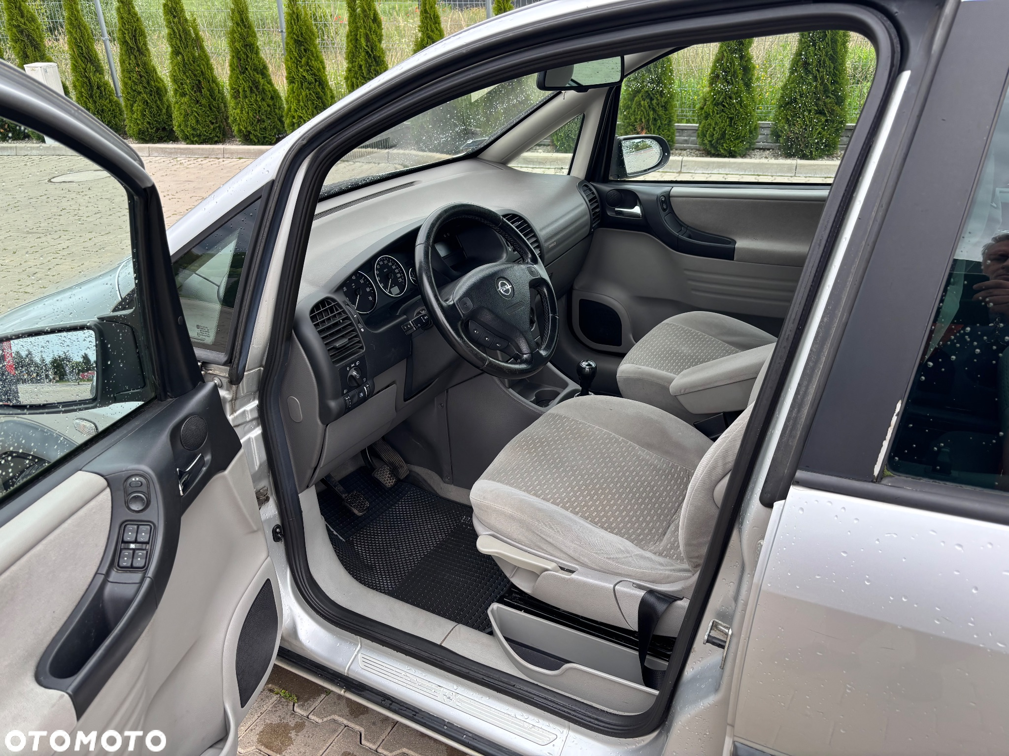 Opel Zafira - 12