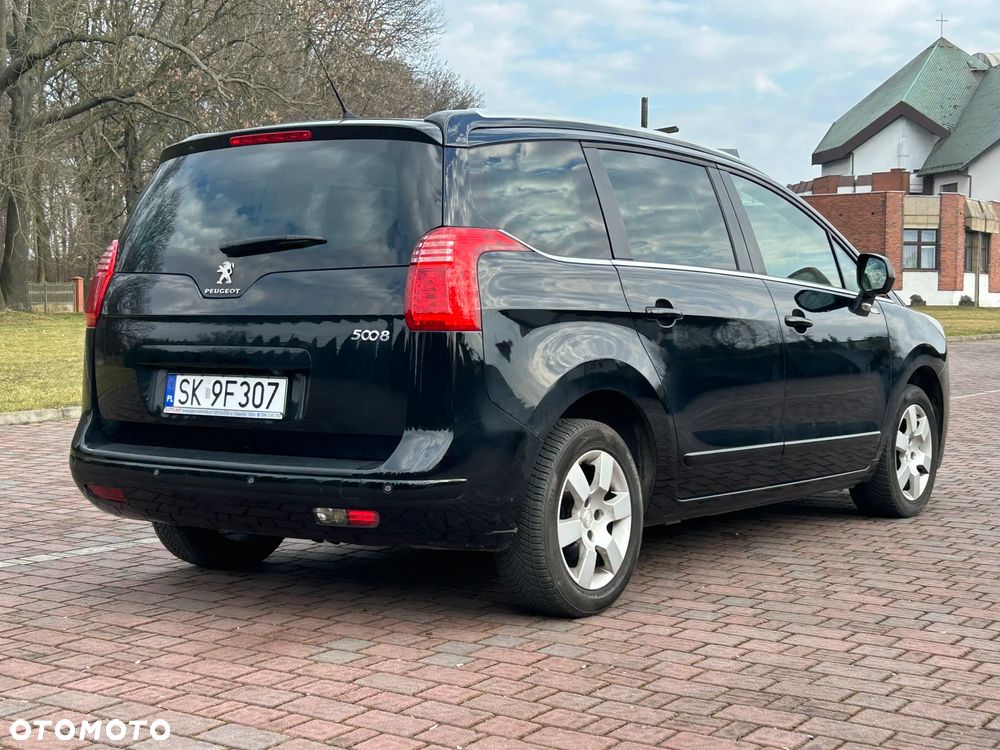 Peugeot 5008 155 THP Style - 11