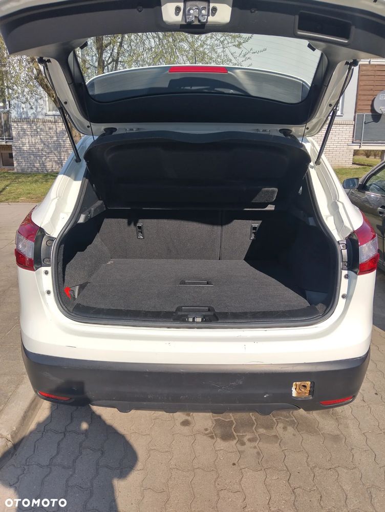 Nissan Qashqai 1.2 DIG-T Acenta EU6 - 6