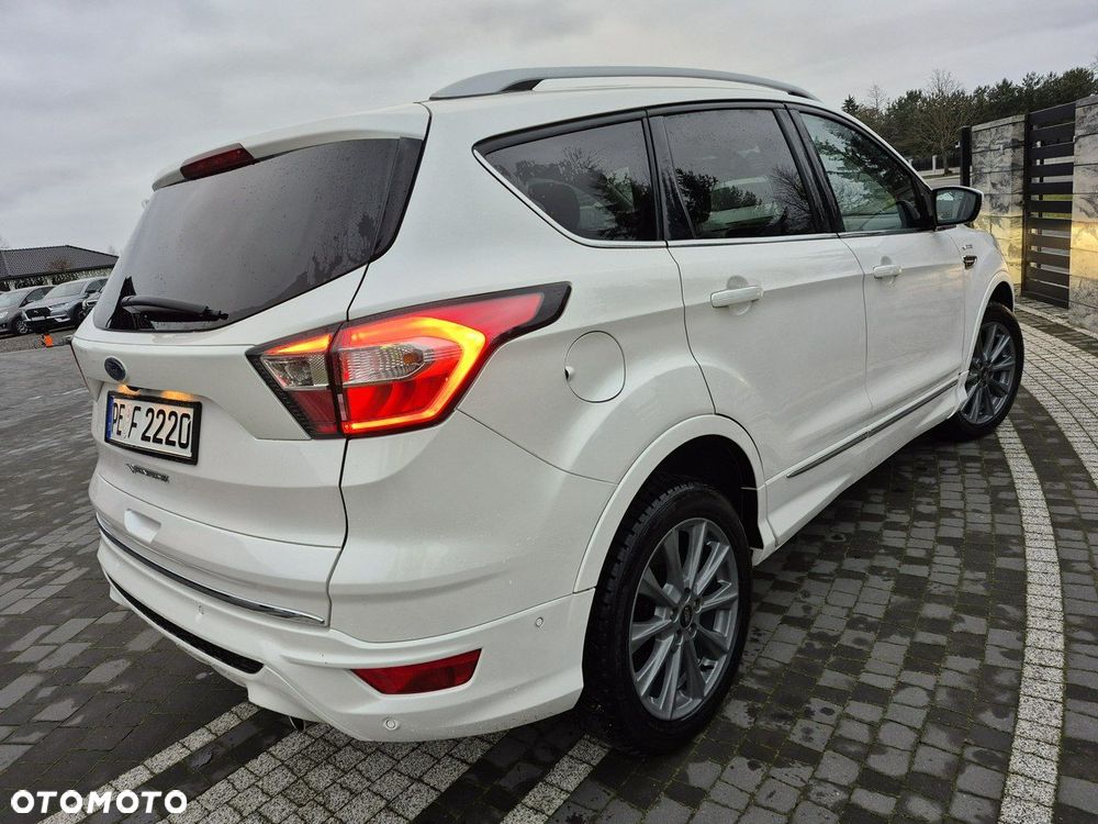 Ford Kuga - 4