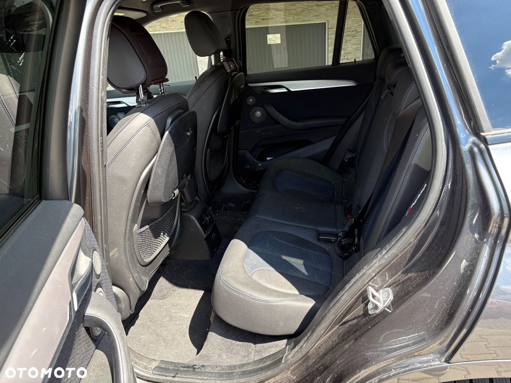 BMW X1 - 8