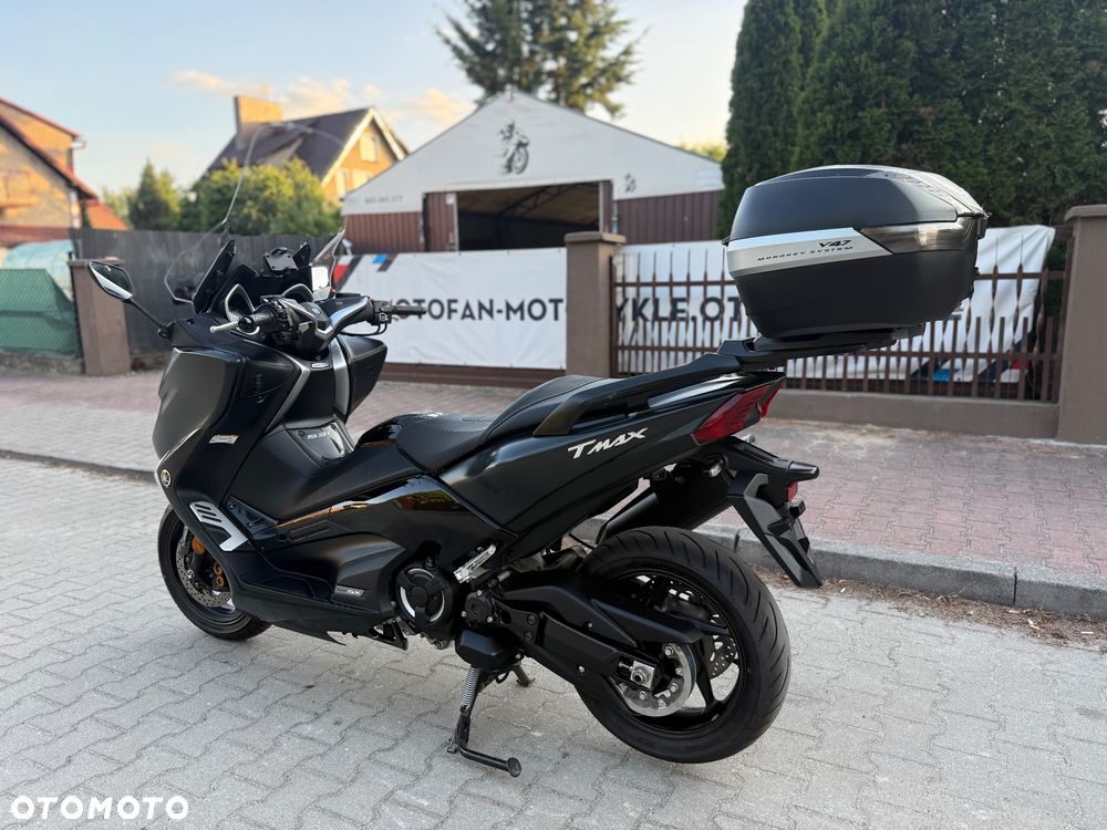 Yamaha Tmax - 19