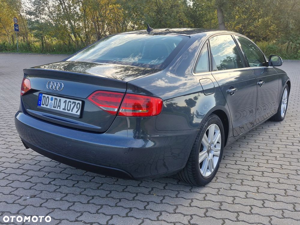 Audi A4 Limousine 2.0 TDI DPF S line Sportpaket - 9