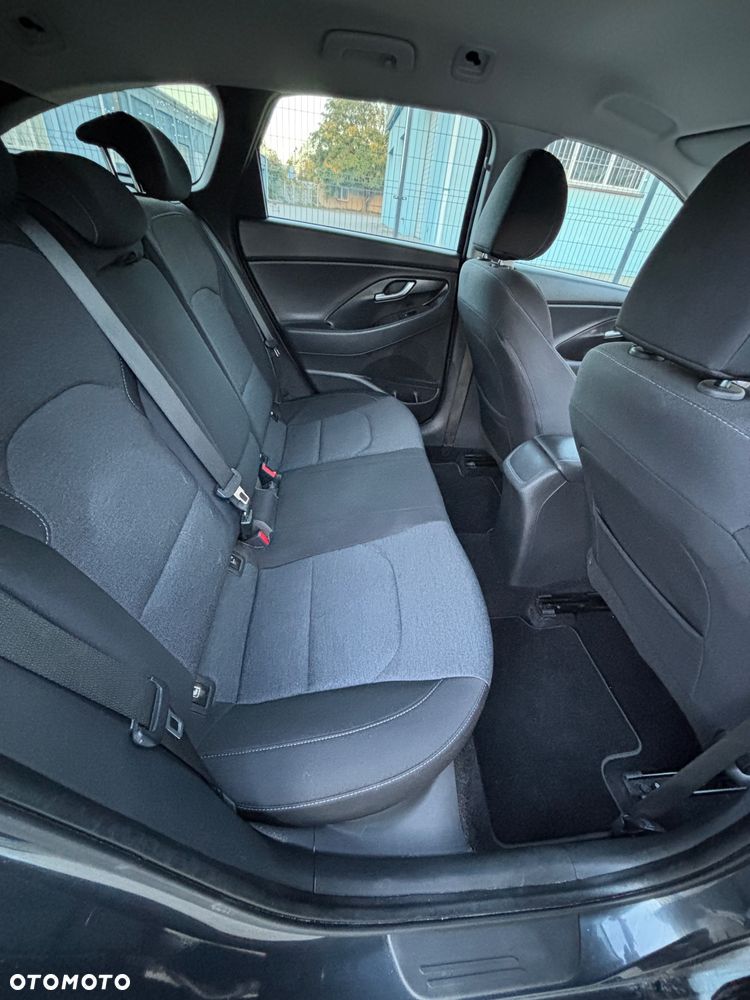 Hyundai i30 1.5 T-GDI 48V Comfort - 17
