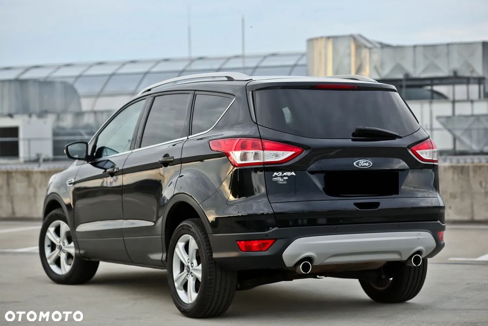 Ford Kuga 2.0 TDCi 2x4 SYNC - 13
