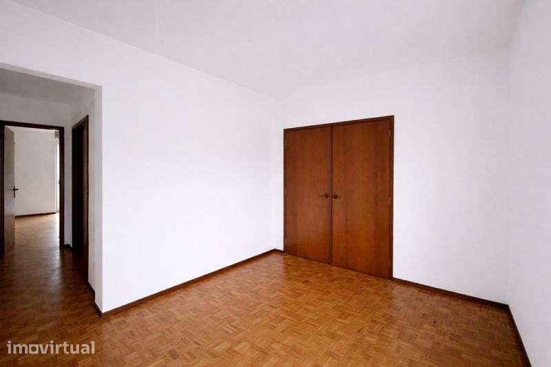 Apartamento T3 com garagem - Grande imagem: 5/12