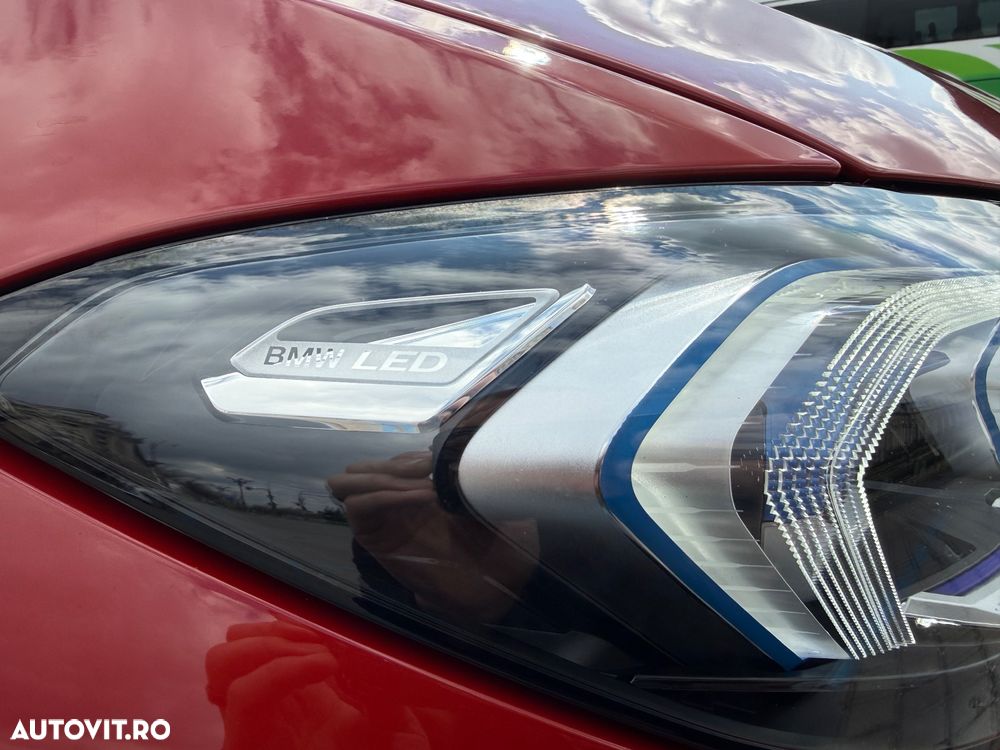 BMW Seria 3 320d xDrive AT MHEV - 14