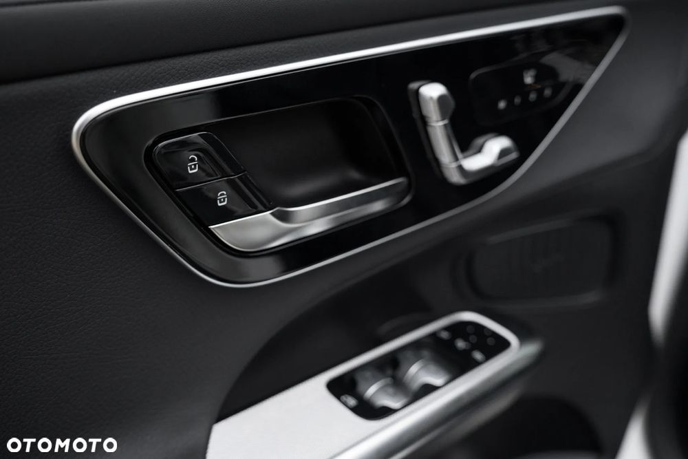 Mercedes-Benz GLC 220 d mHEV 4-Matic AMG Line - 21
