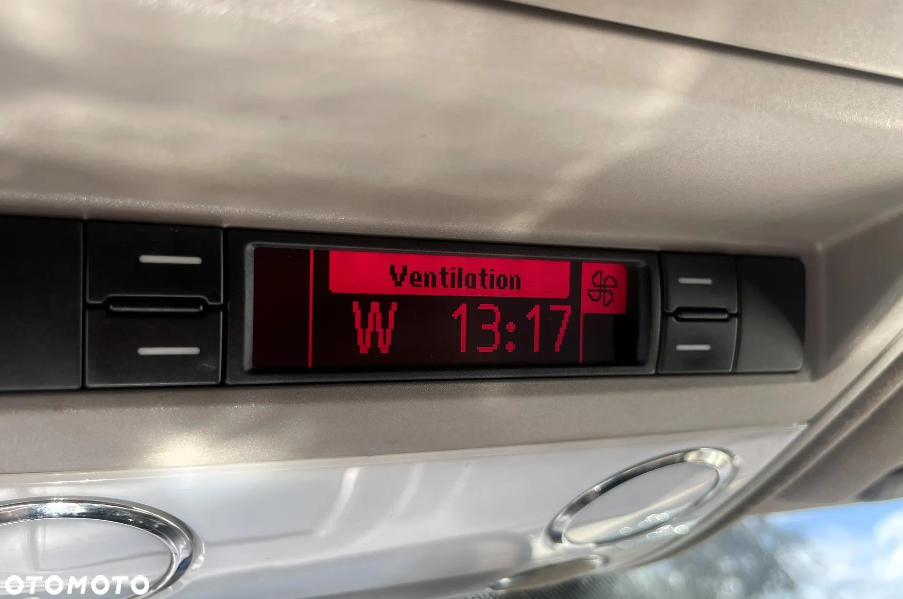 Volkswagen Touareg 4.2 V8 Automatik Individual - 23