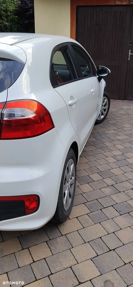Kia Rio 1.1 crdi M - 5