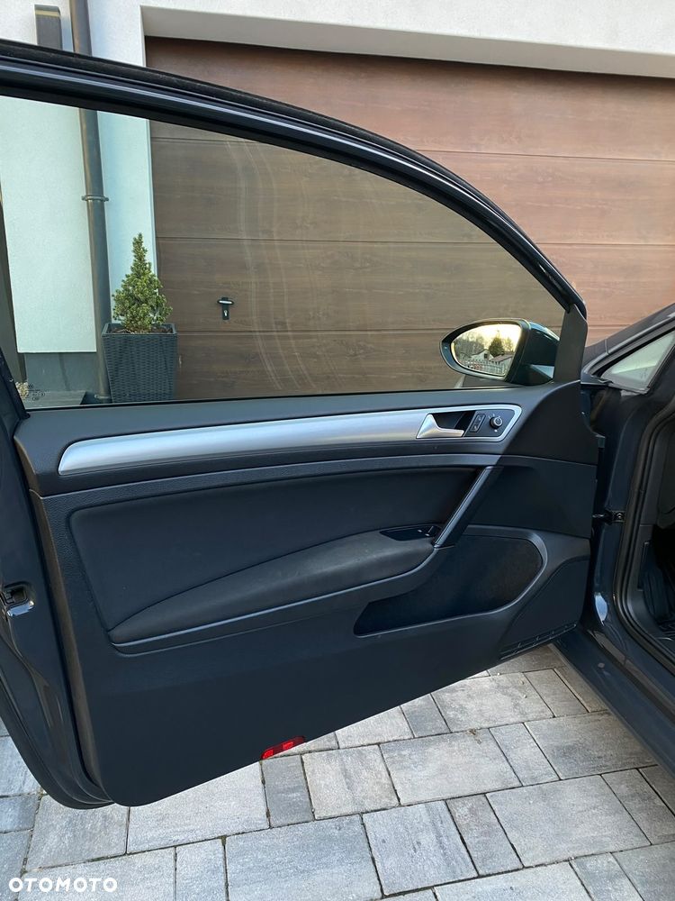 Volkswagen Golf 1.6 TDI (BlueMotion Technology) Comfortline - 16