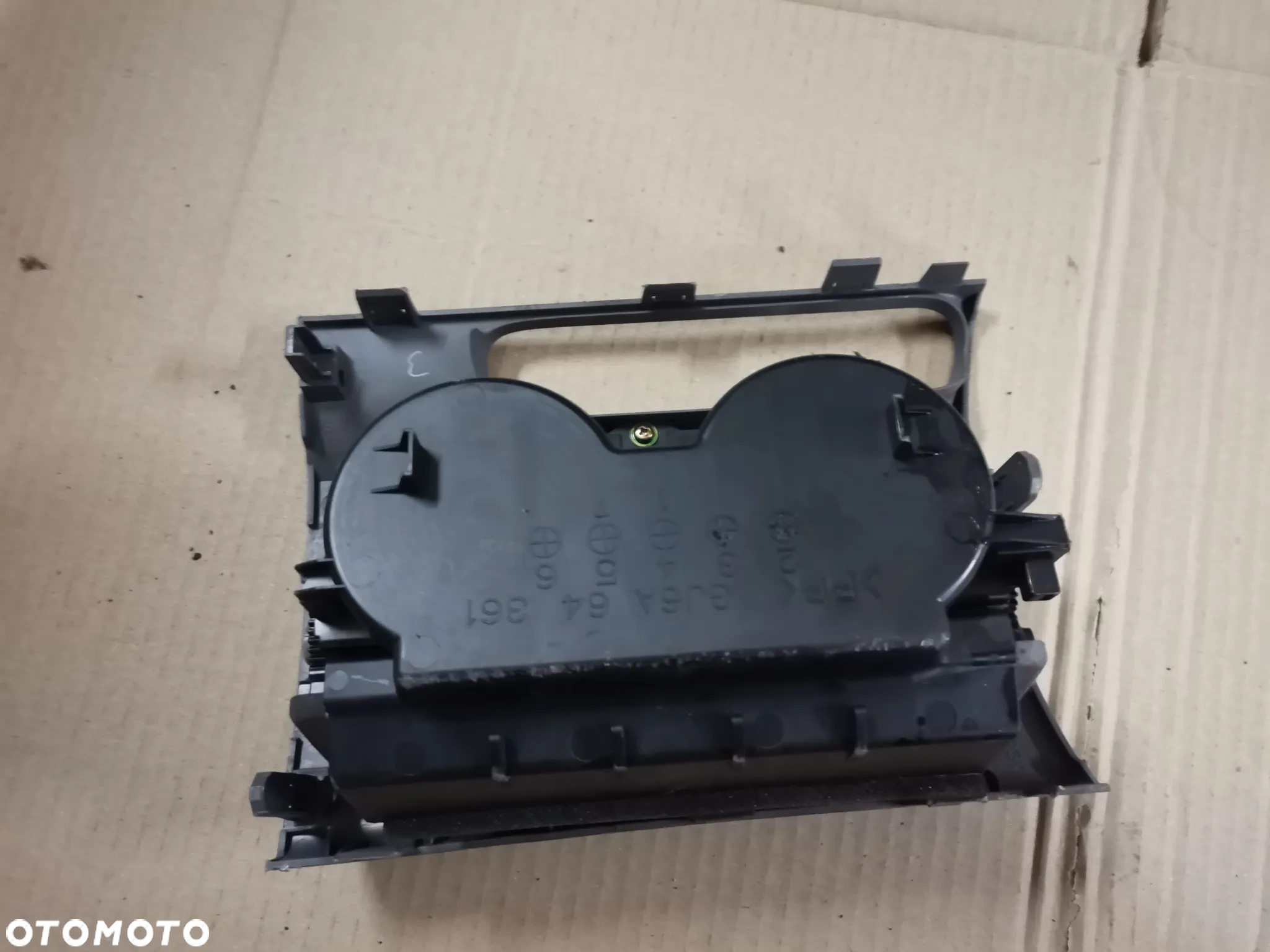 Uchwyt schowek na kubek MAZDA 6 - 3