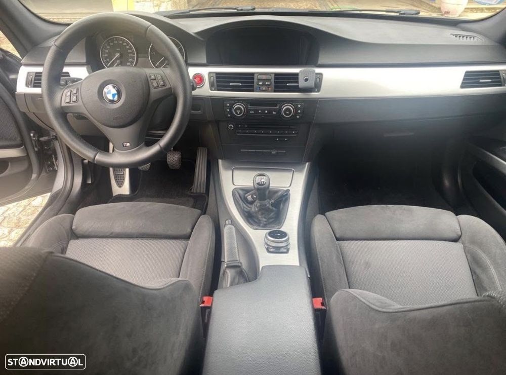 BMW 318 d Pack M - 5
