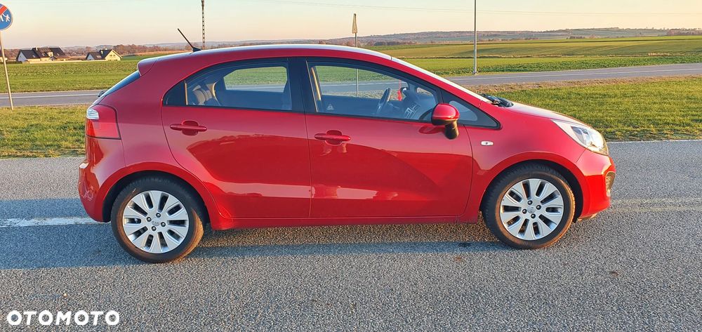 Kia Rio 1.4 Edition 7 - 8