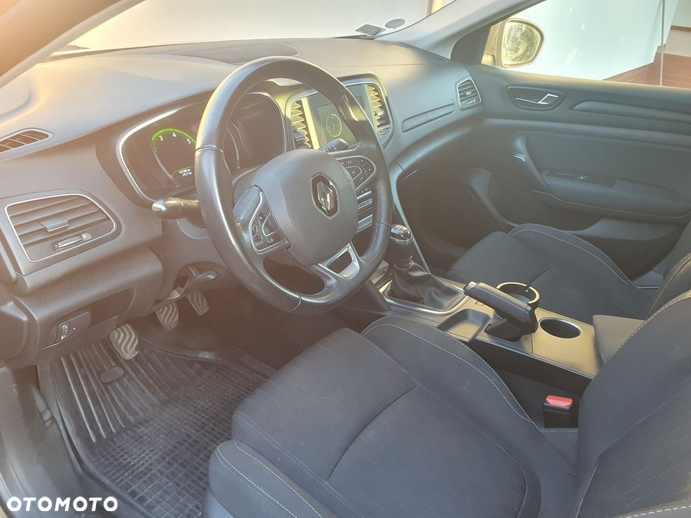 Renault Megane 1.2 Energy TCe Limited 2018 - 10