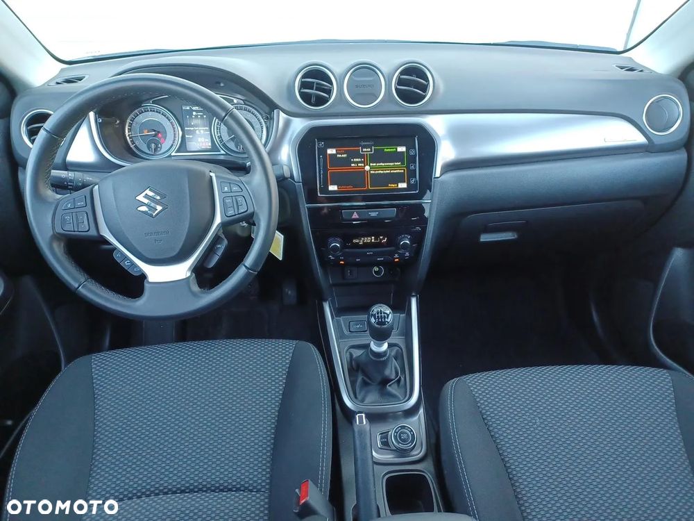 Suzuki Vitara 1.4 Boosterjet SHVS Premium 4WD - 16