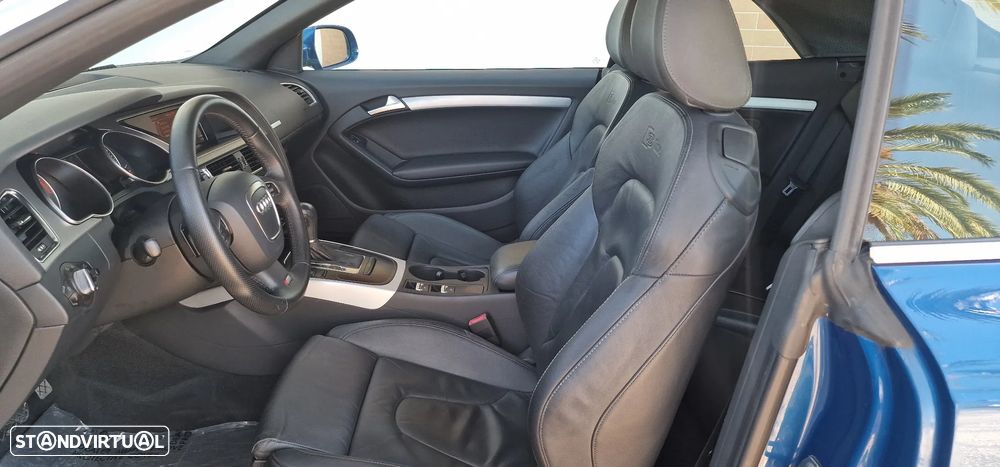 Audi A5 Cabrio 2.0 TFSI quattro S tronic - 27