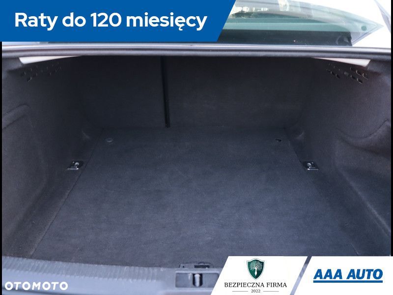 Audi A4 Limousine - 15