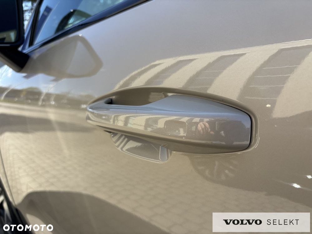 Volvo XC 40 - 18