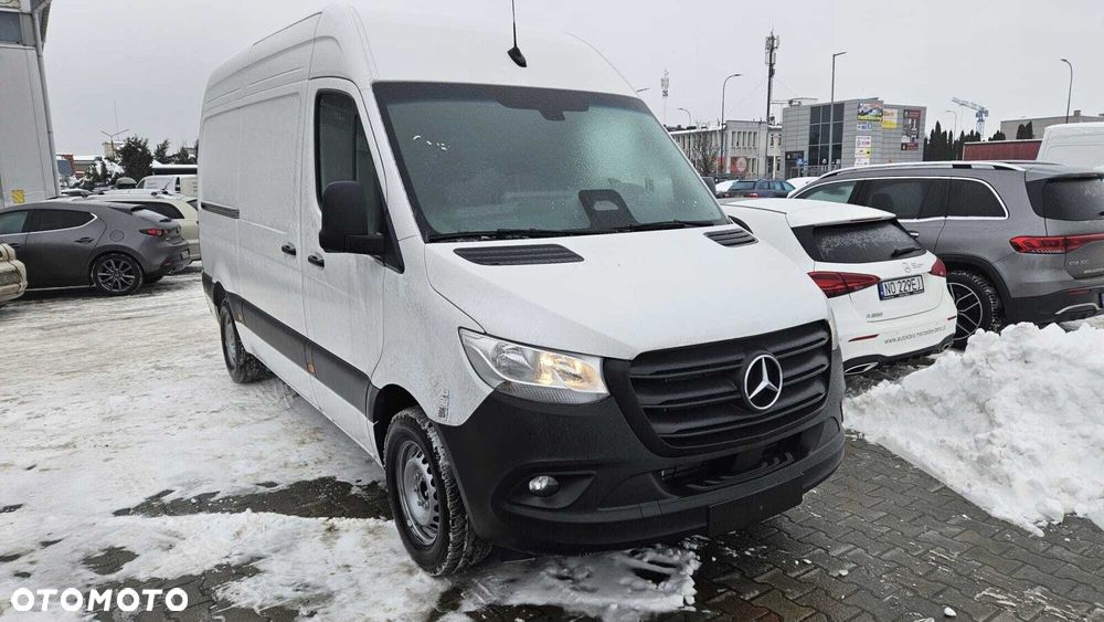 Mercedes-Benz Sprinter 317 CDI KA OM654 - 1