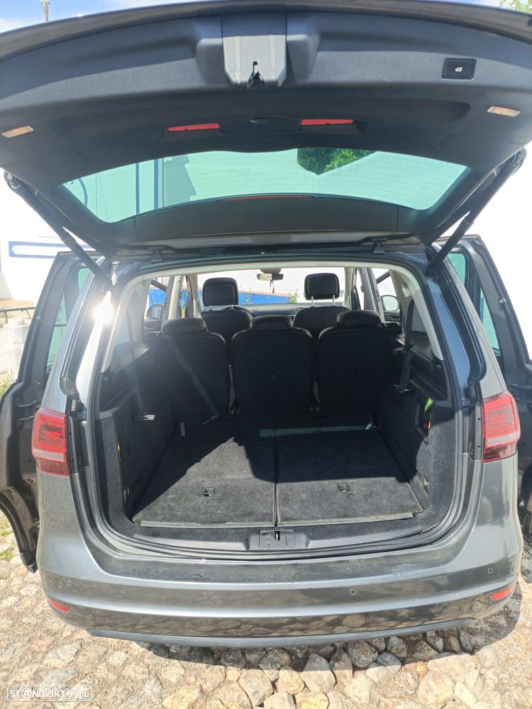 VW Sharan 2.0 TDI 4MOTION Highline - 14
