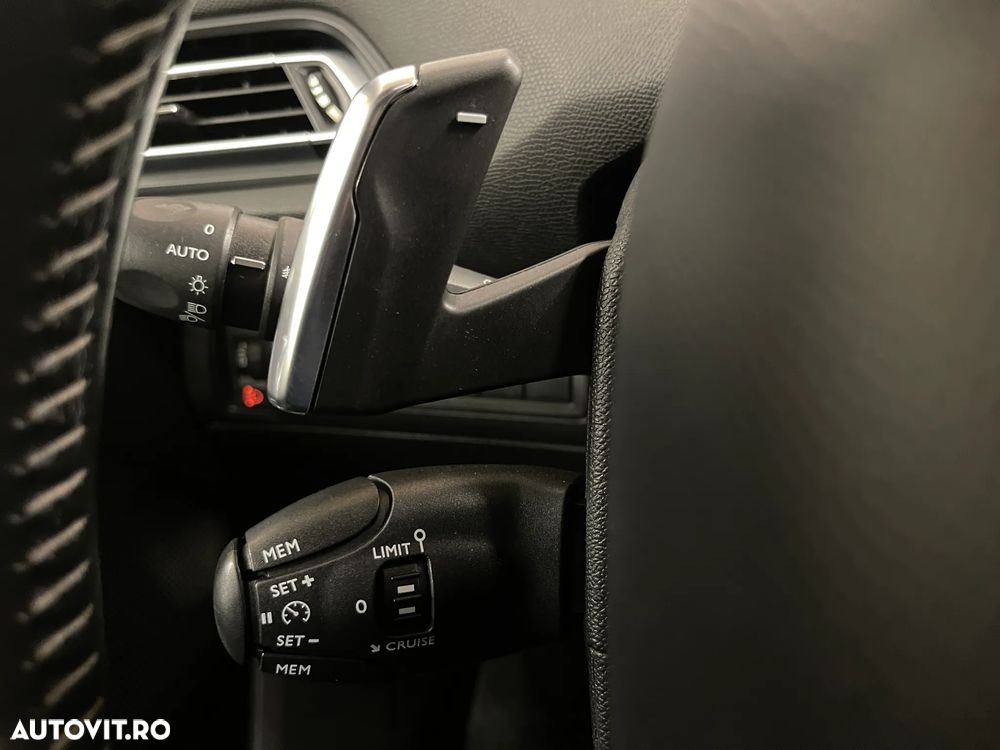Peugeot 308 BlueHDi 130 EAT6 Stop & Start Active Business-Paket - 22