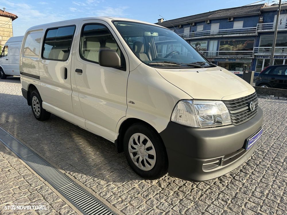 Toyota HiAce 2.5 D-4D Curto 2.8T AC - 4